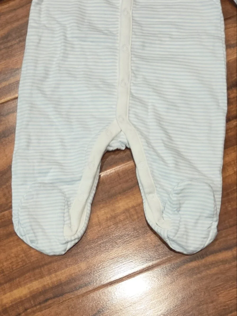 Janie and Jack NWT 0-3 Months Blue Stripe Footed One-Piece with Reversible Hat